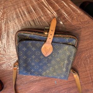 Louis Vuitton Monogram Cartouchiere